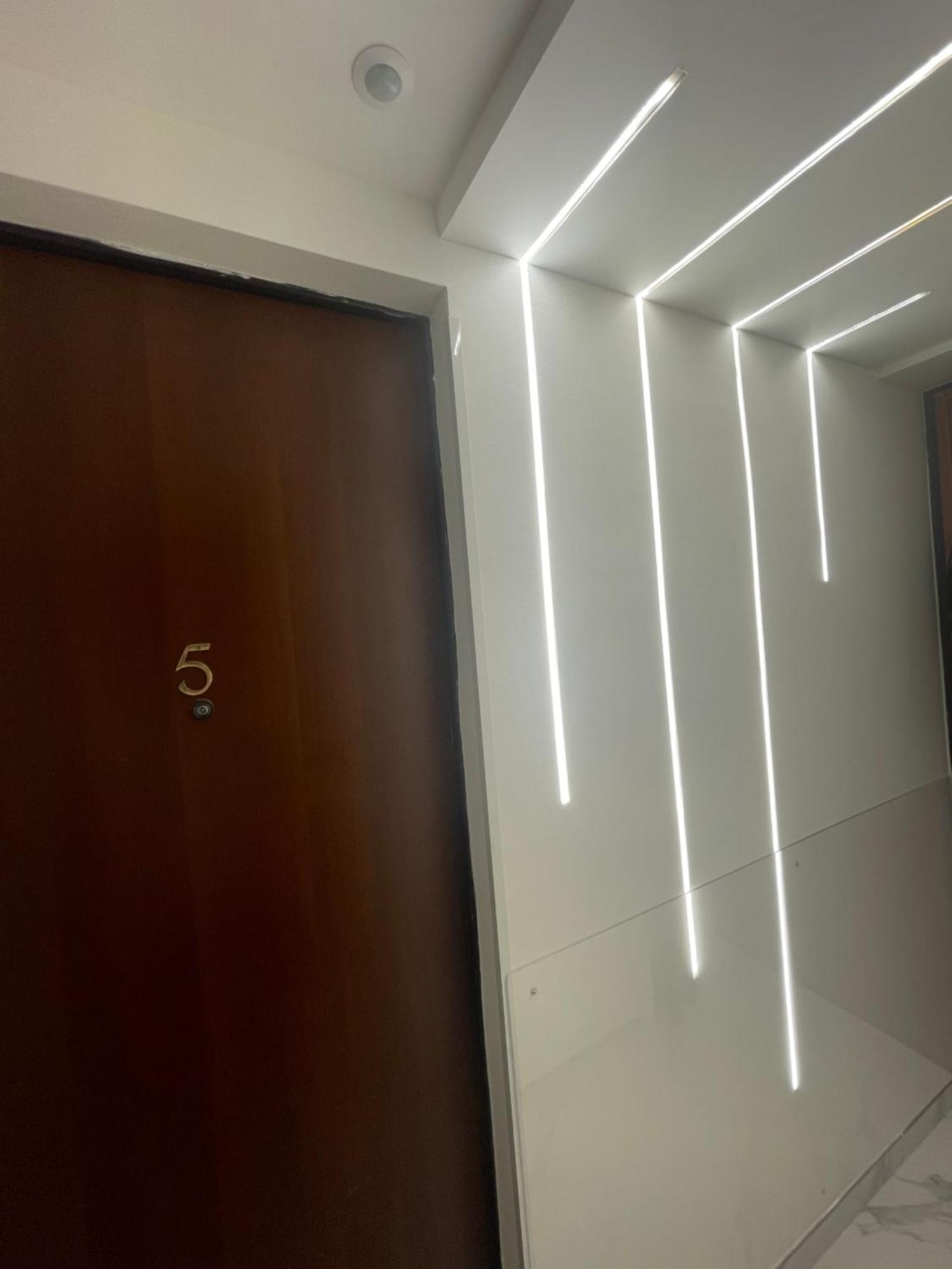 Luxury 5 Al Duomo Di Parmaアパートメント エクステリア 写真